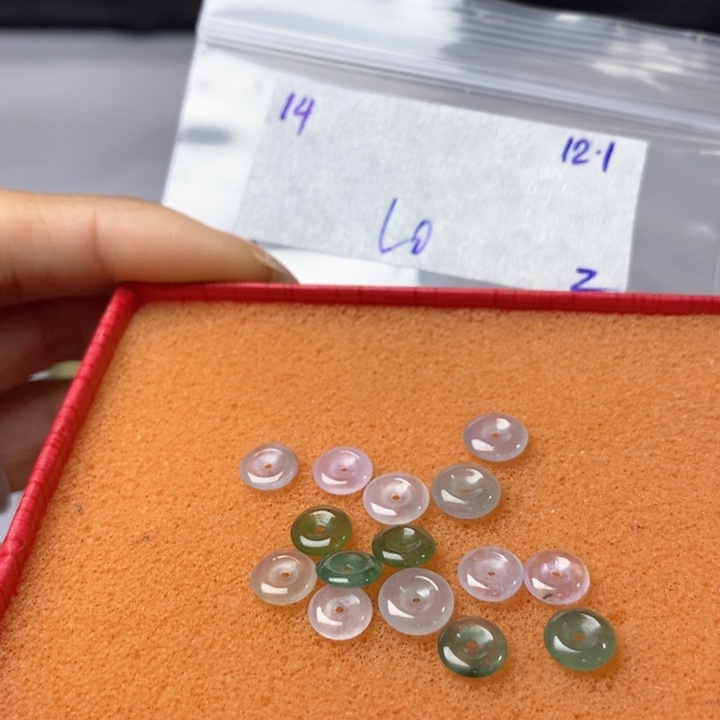 定制翡翠未镶嵌不退