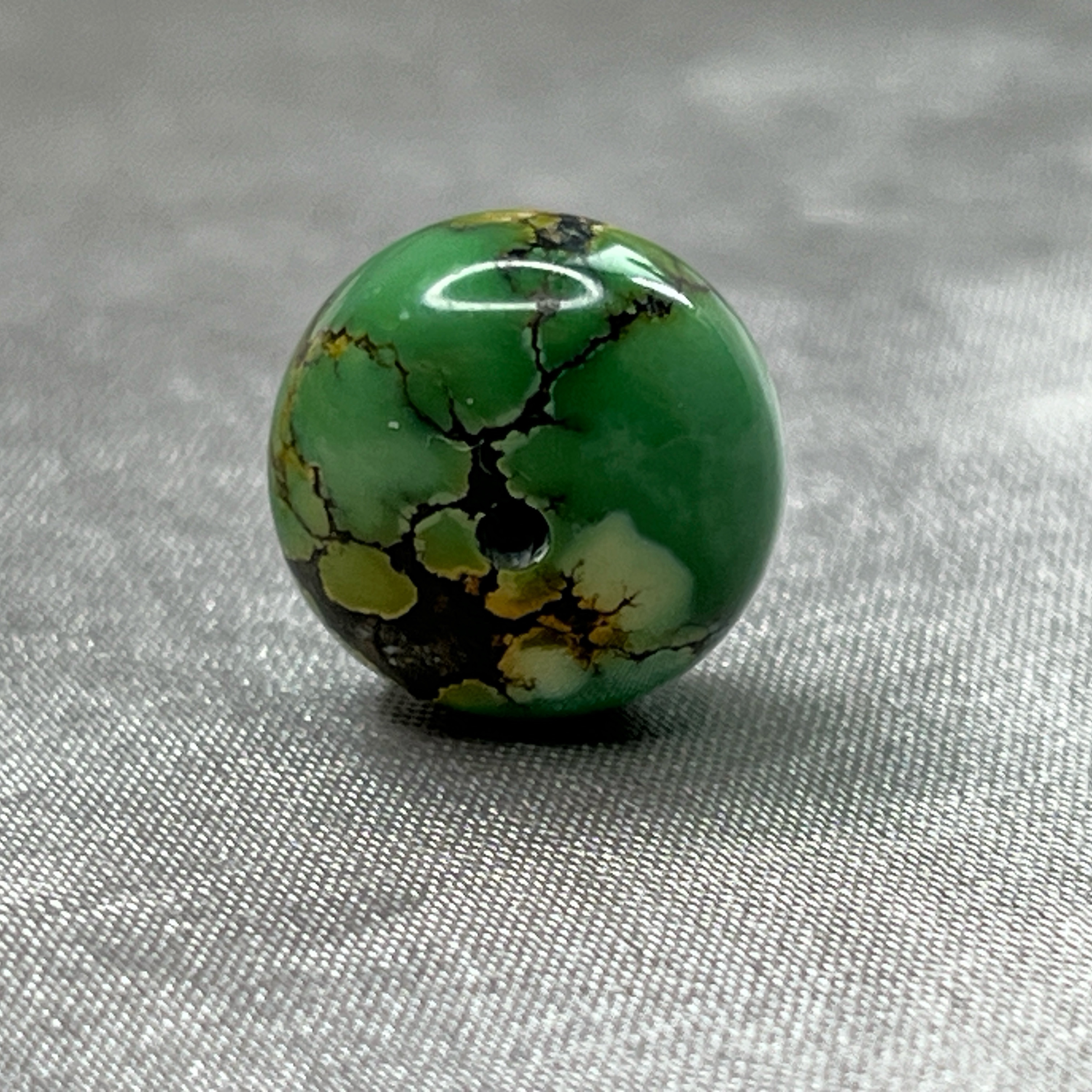 特色绿松石鼓珠，尺寸12.2x9.1mm重2克