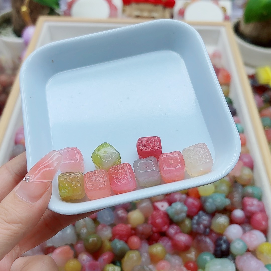 半***夏玛瑙/玉髓未镶嵌手链盐源35