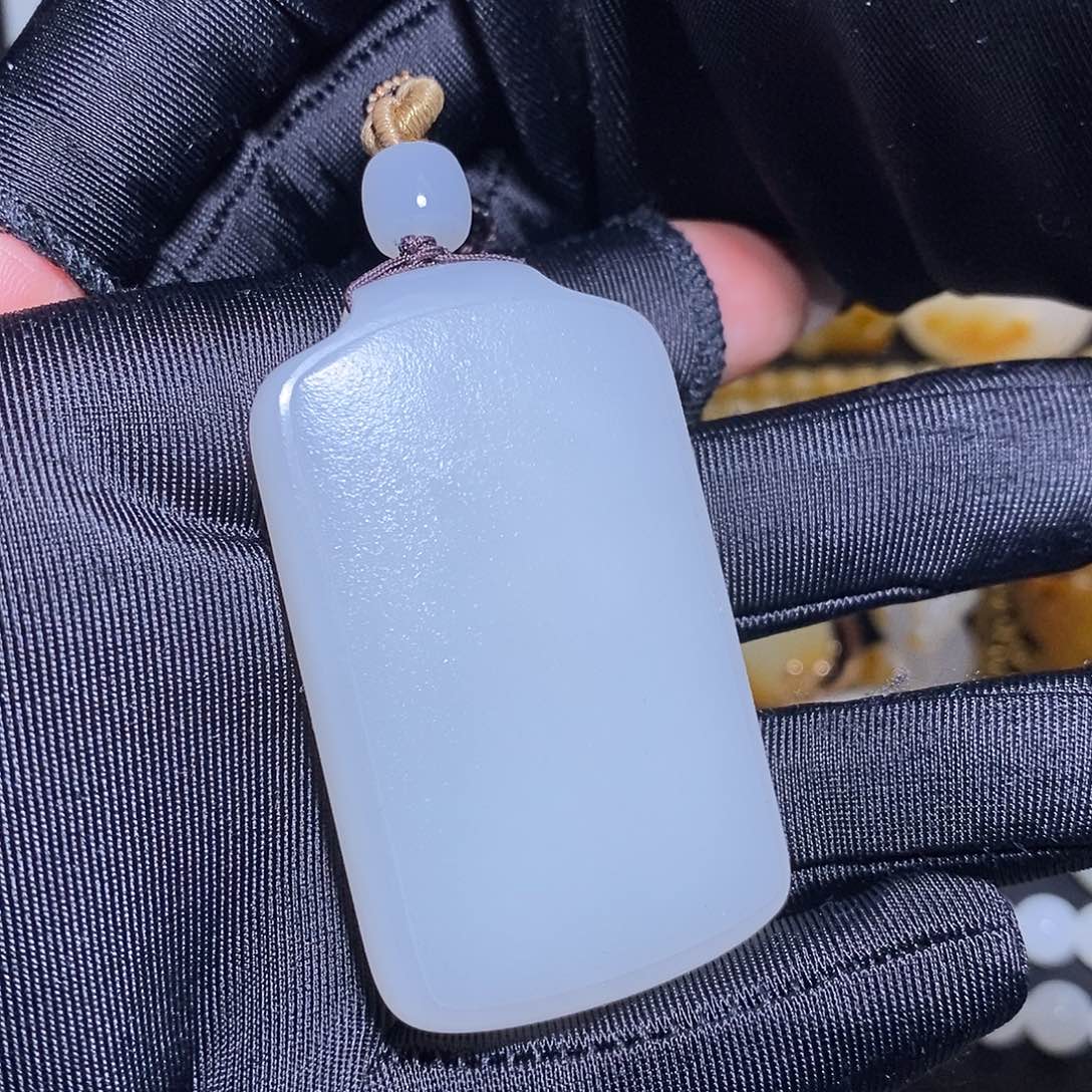 和田玉吊坠(不含链)未镶嵌.*.