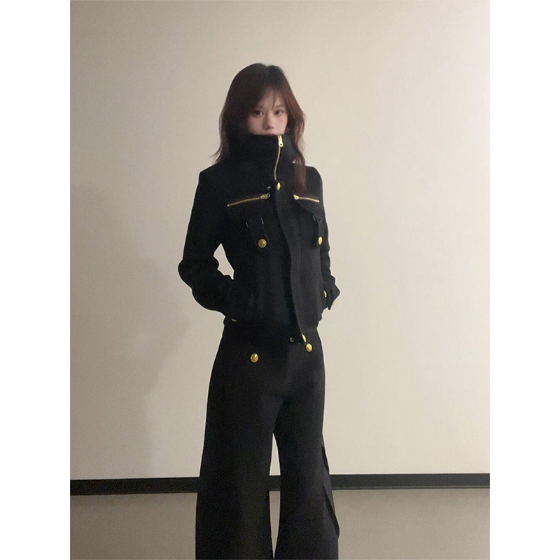 美式高街立领纽扣正肩夹克外套女秋季新款修身短款气质长袖上衣潮