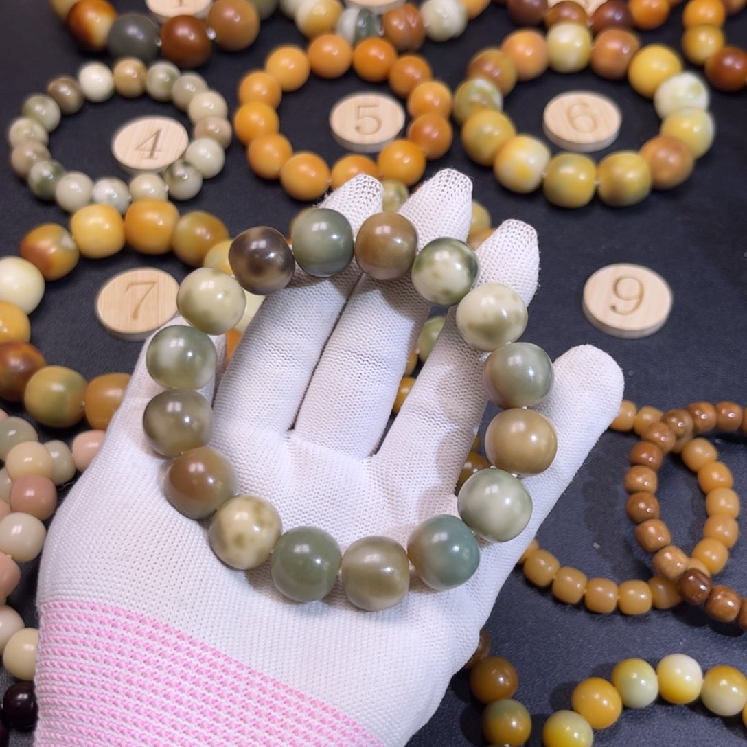 菩提根/象牙果吊坠红**蜜085