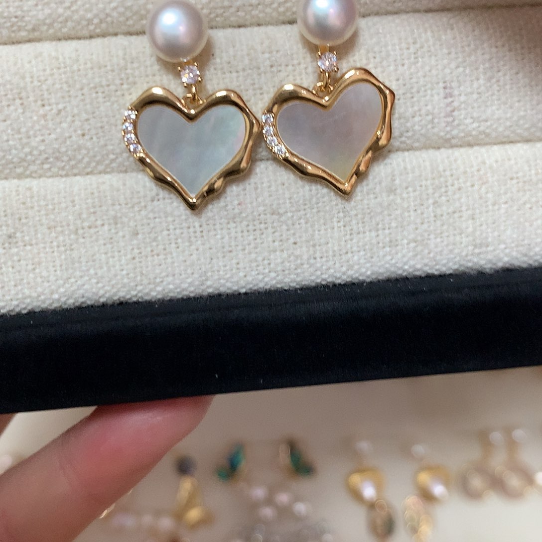 淡水珍珠耳饰合金