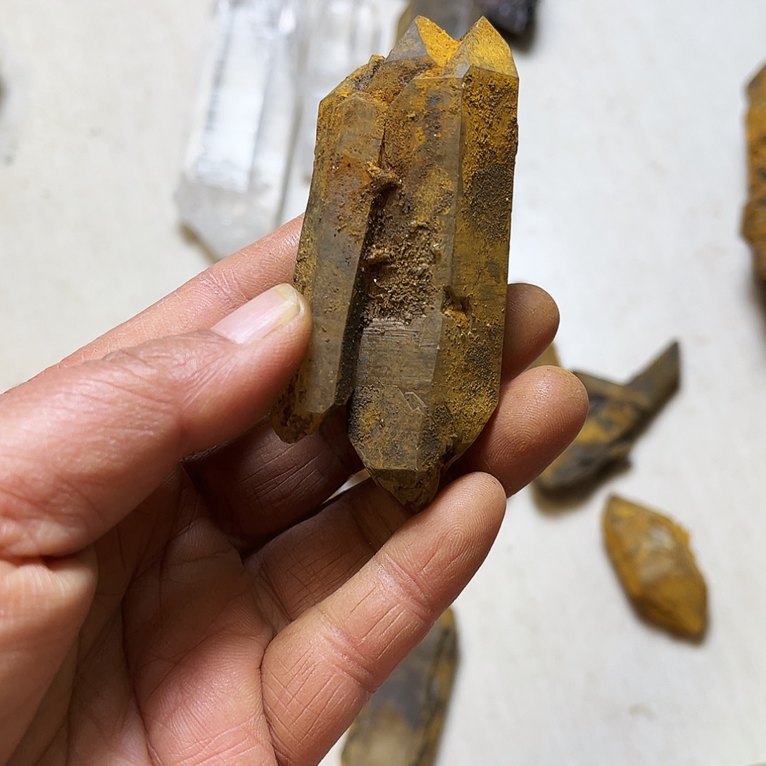 三***姐水晶珠宝半成品未镶嵌