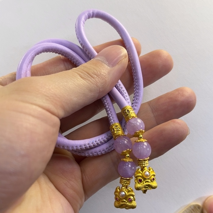 翡翠吊坠(赠链)未镶嵌