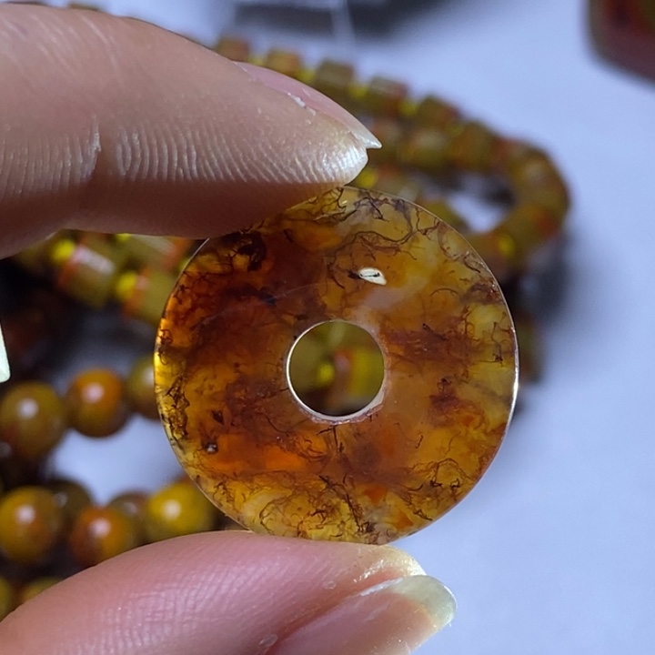 玛瑙/玉髓颈饰未镶嵌