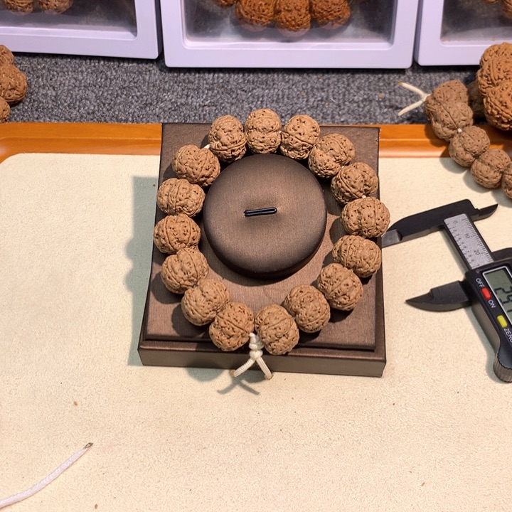 吊坠金刚菩提22号 19超头梅花