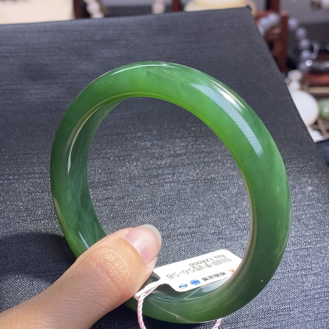 和田玉碧玉绿猫眼手镯58.6圈口未镶嵌