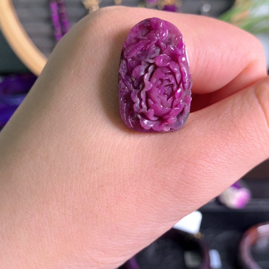 苏纪石（舒俱来）未镶嵌天然舒俱来