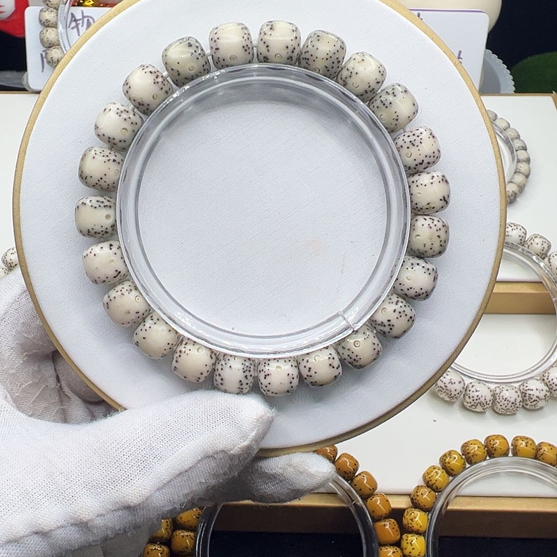 星月菩提手串骨瓷白通体10✖️9月朗星稀