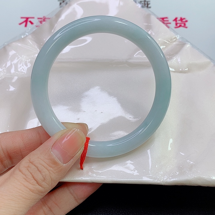 未镶嵌手镯翡翠轩*