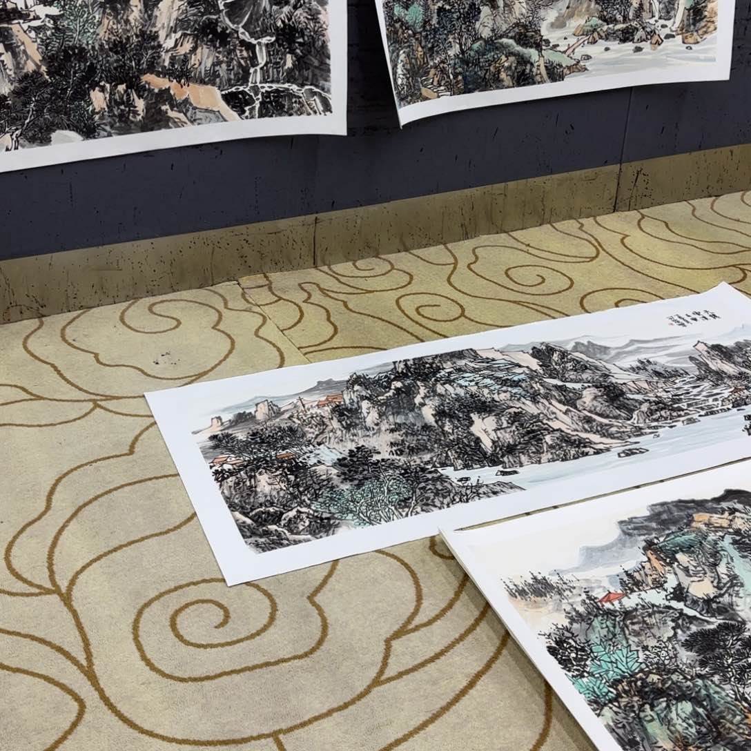国画三****馆司路17张童
