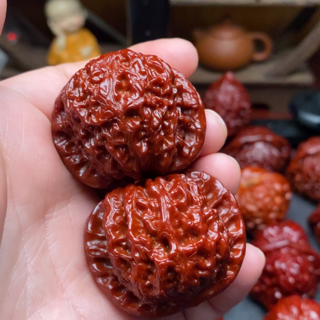 吊坠文玩核桃41血麒麟