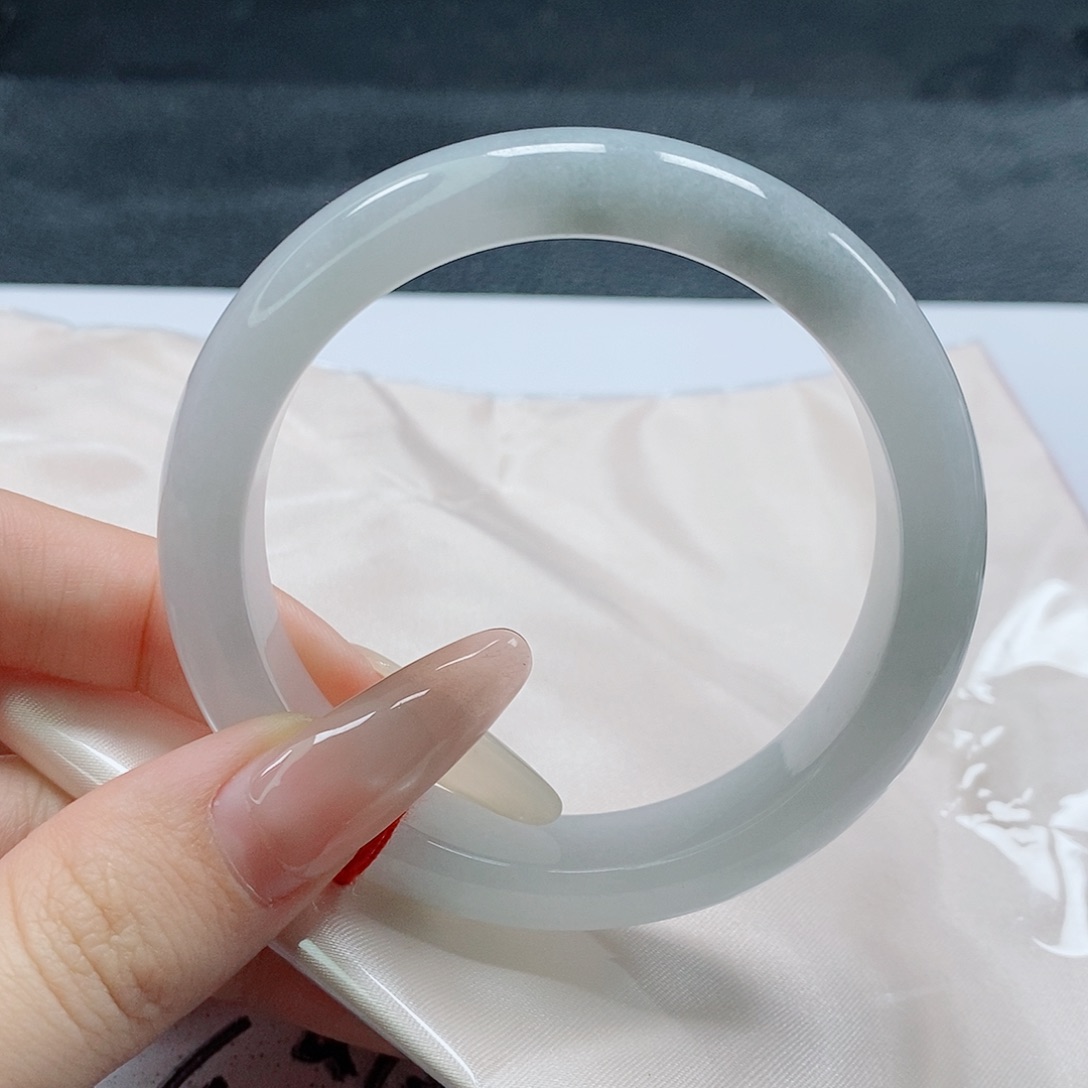 【闪购商品】未镶嵌手镯翡翠522号