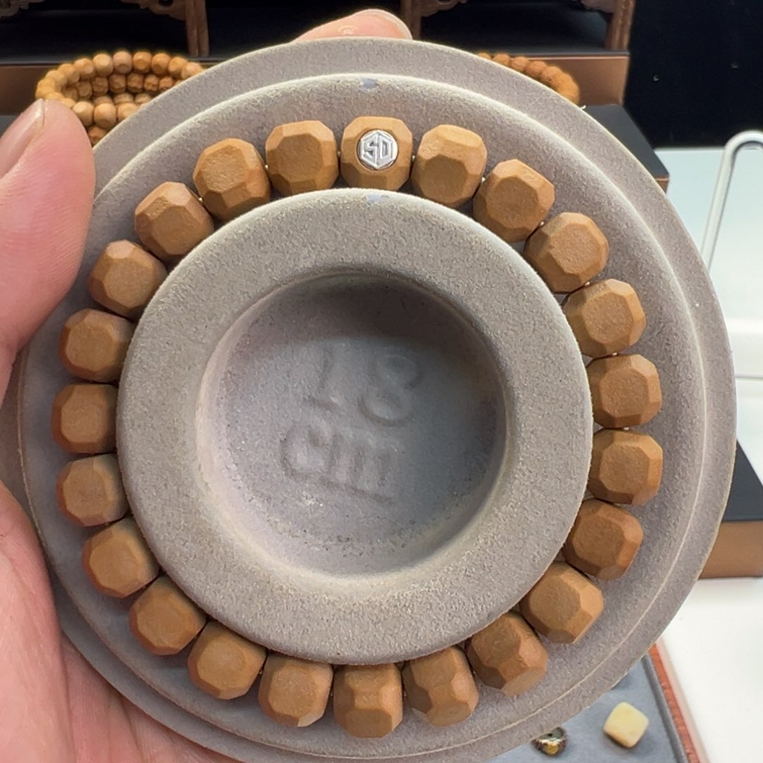 猴头核桃吊坠微微瑕8.9星途六方➕银标21号