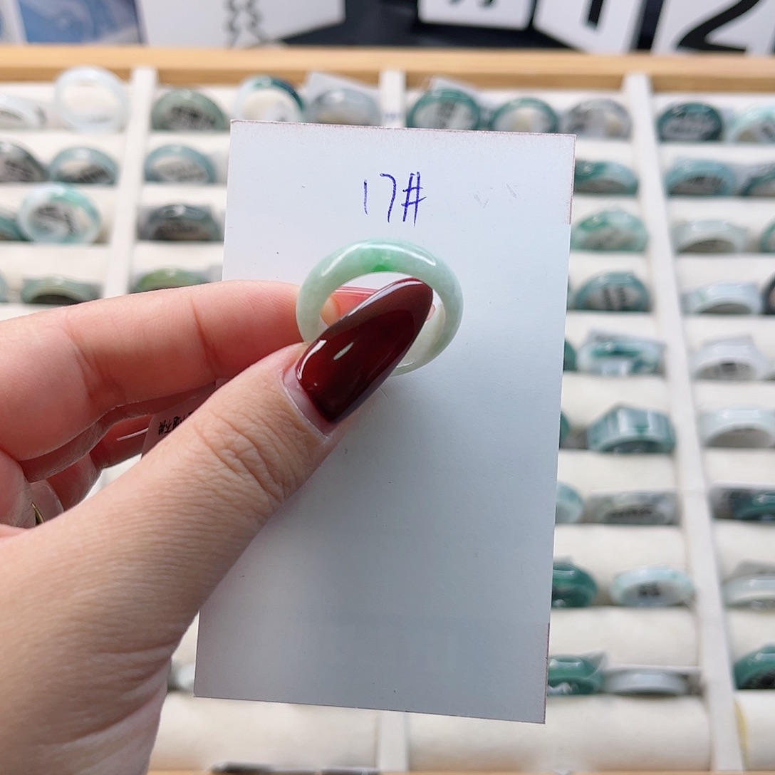 翡翠戒指未镶嵌戒指