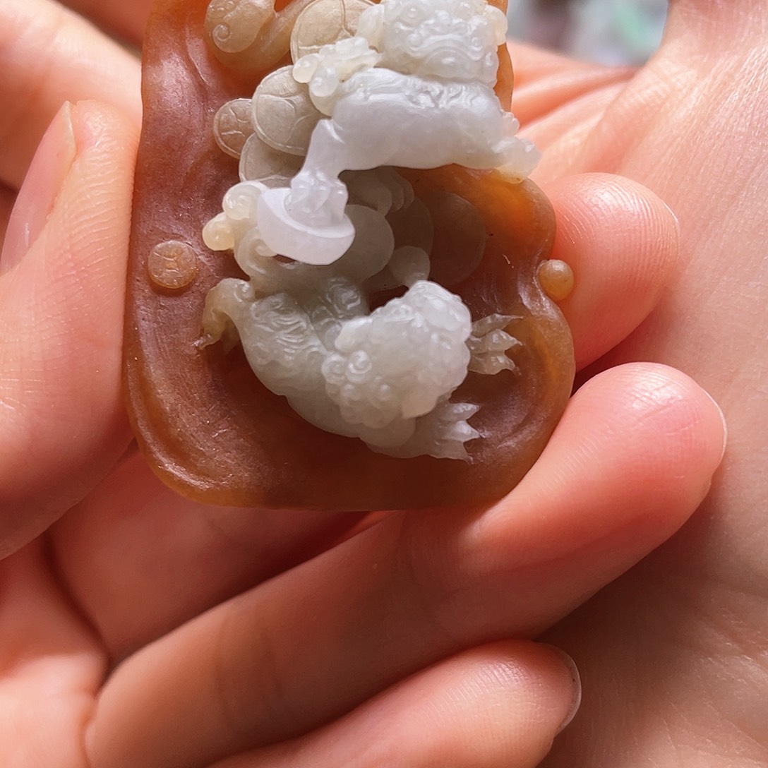 定制翡翠未镶嵌吊坠