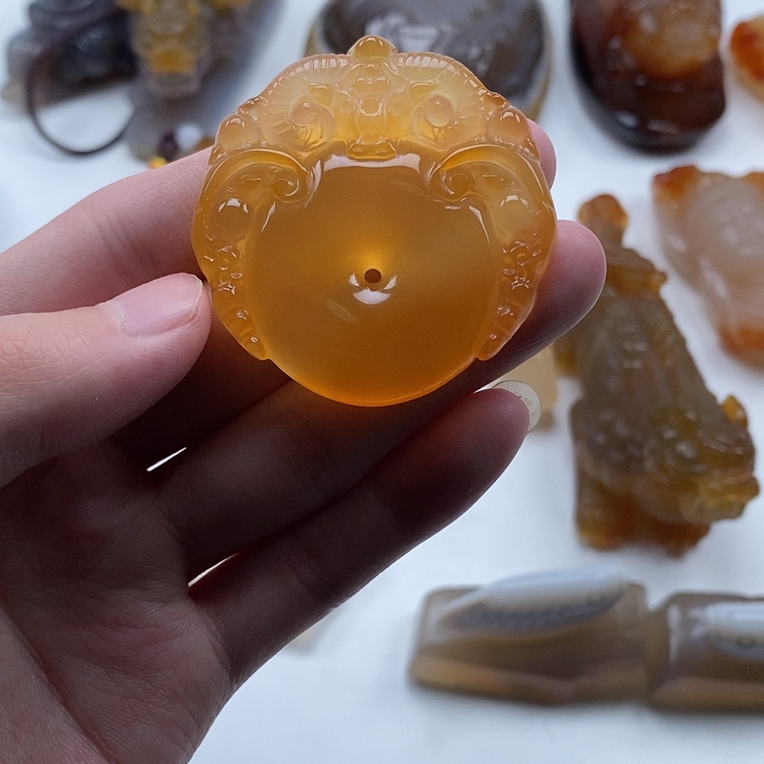 玛瑙/玉髓未镶嵌颈饰