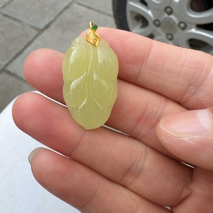 和田玉（黄玉）18K金镶嵌颈饰