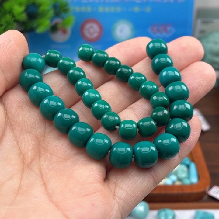 绿松石颈饰未镶嵌山****豪