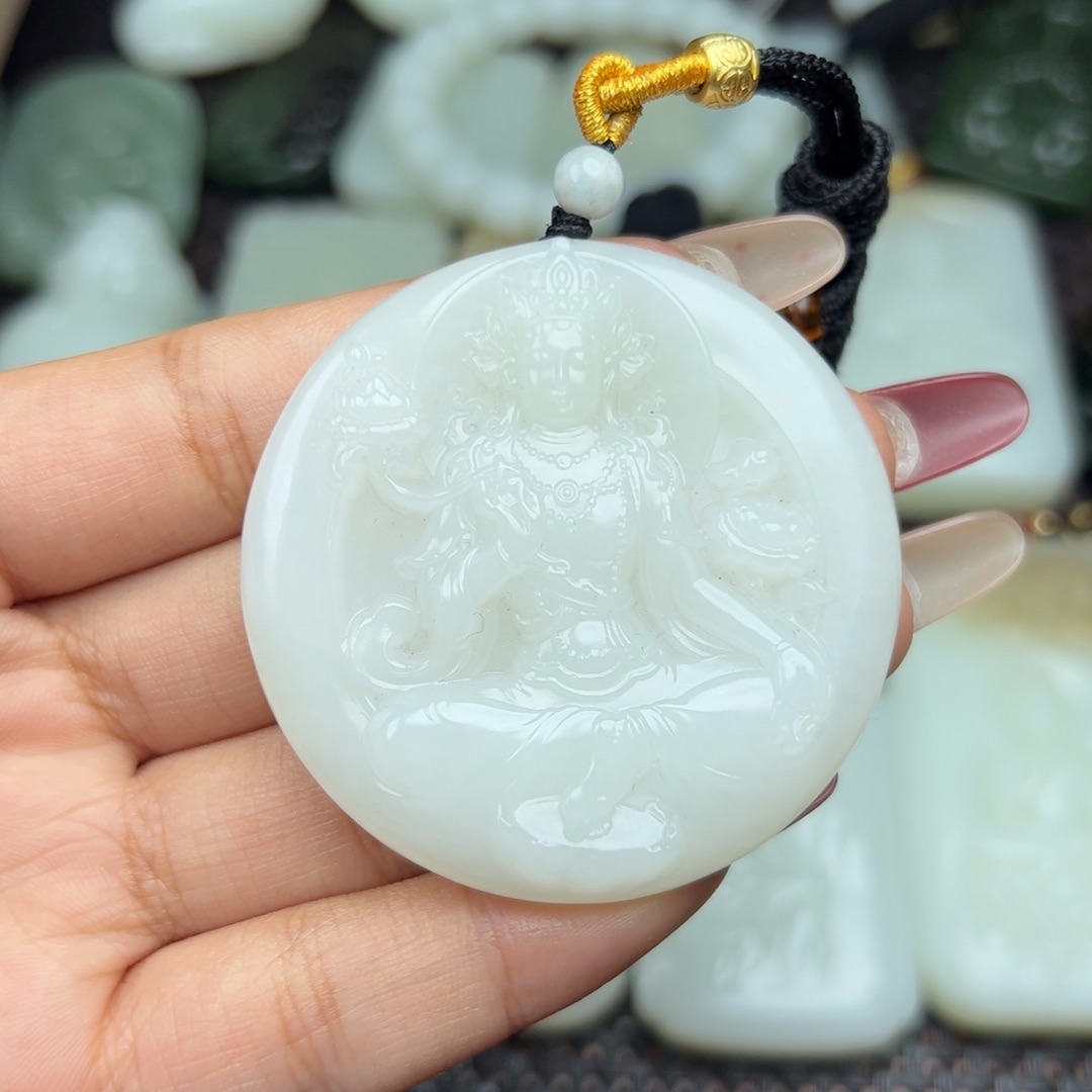 和田玉吊坠未镶嵌