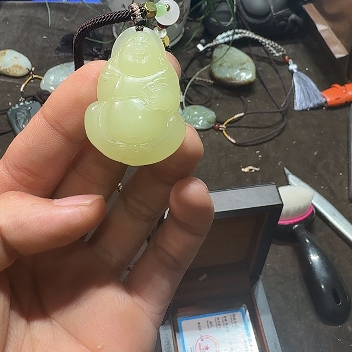 未镶嵌和田玉车挂