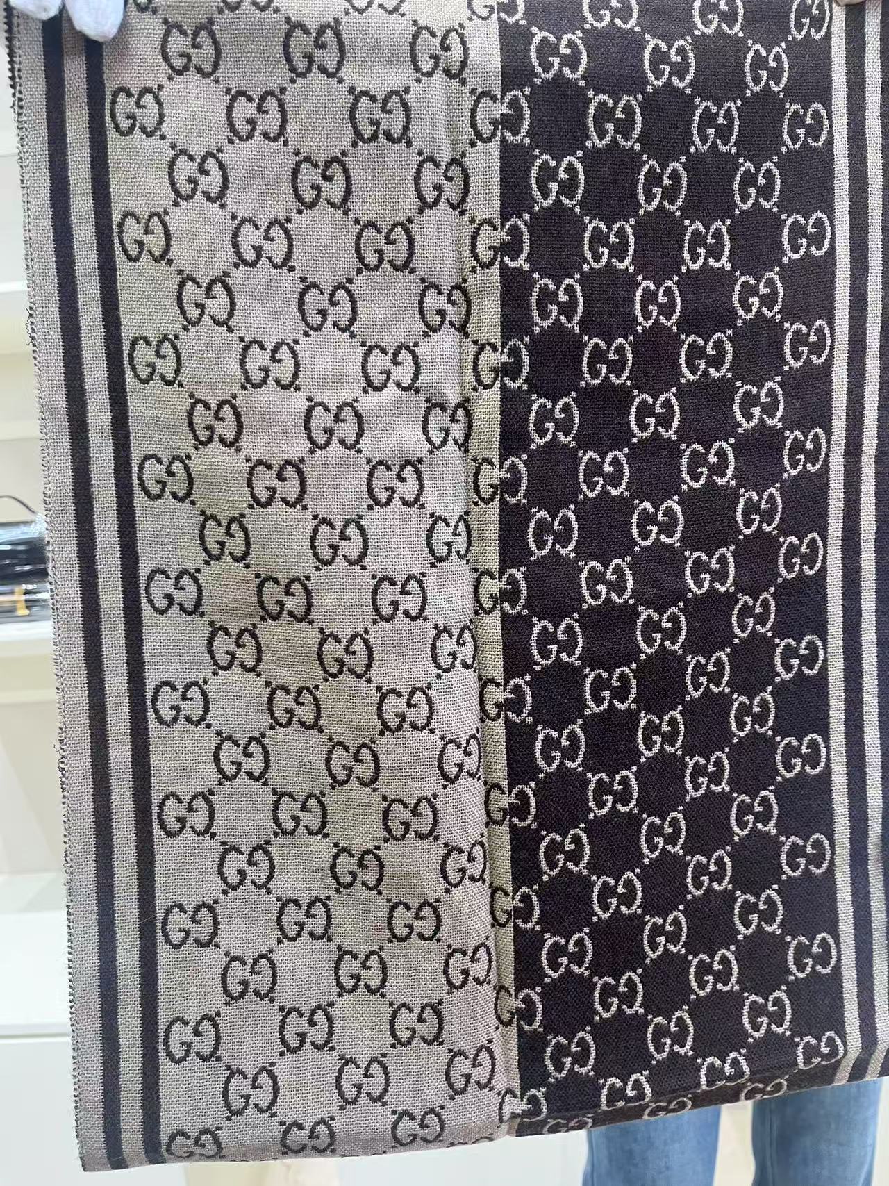 95新 GUCCI/古驰 古驰围巾180*37  BA7341043