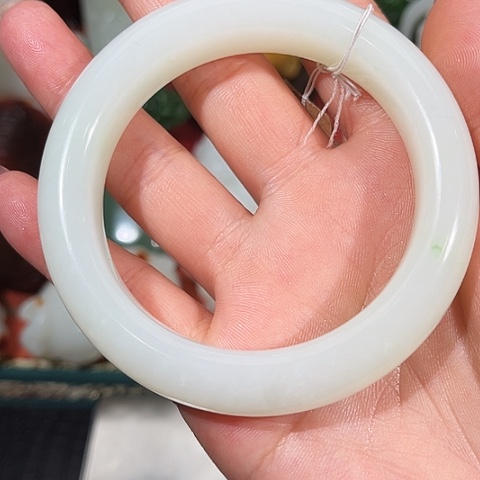 三***)和田玉未镶嵌挂件