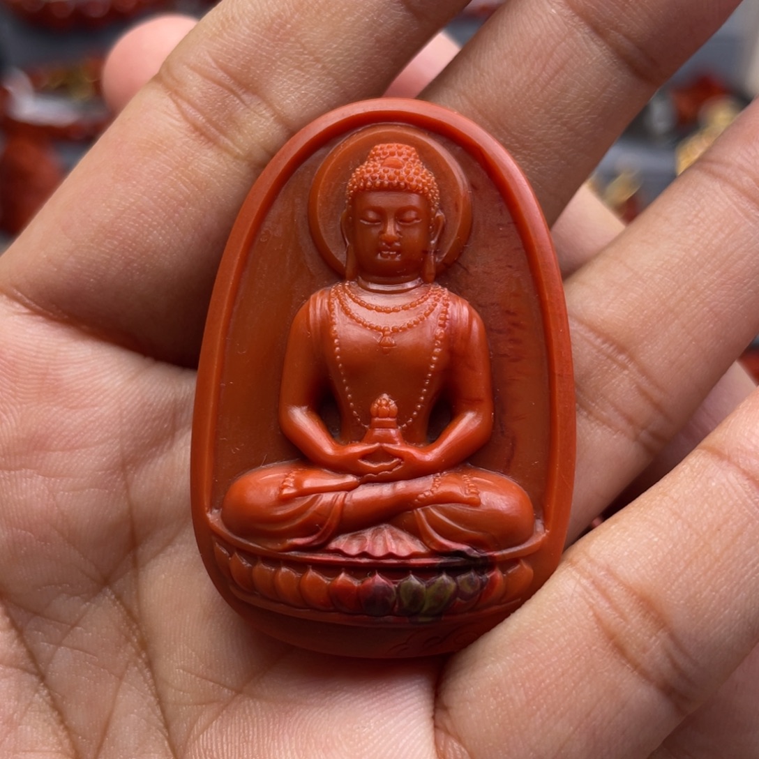 南红玛瑙未镶嵌珠宝奇石大日如来吊坠