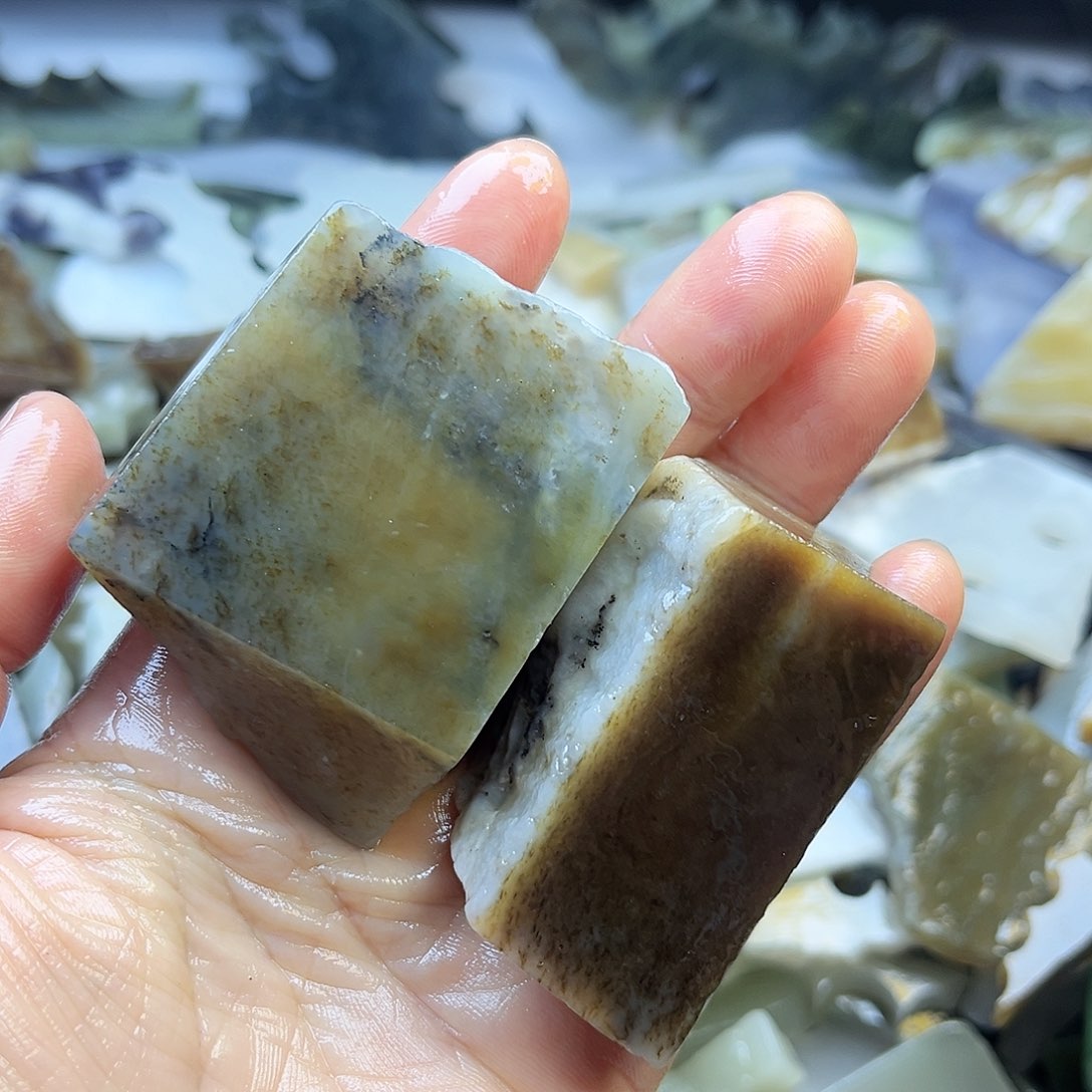 未镶嵌和田玉（糖玉）珠宝奇石用****1