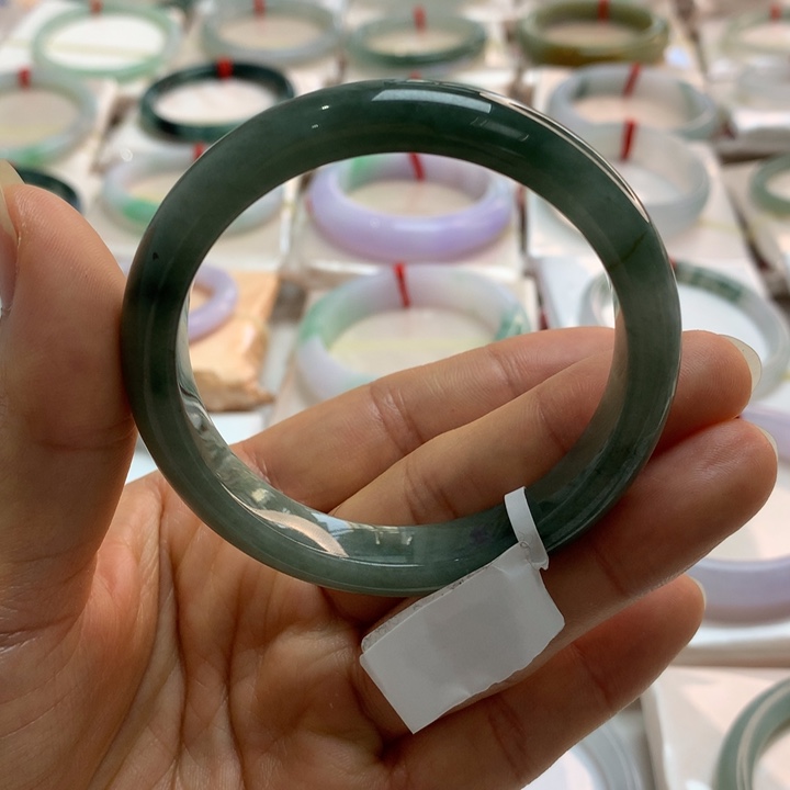 翡翠未镶嵌手镯油青53.6