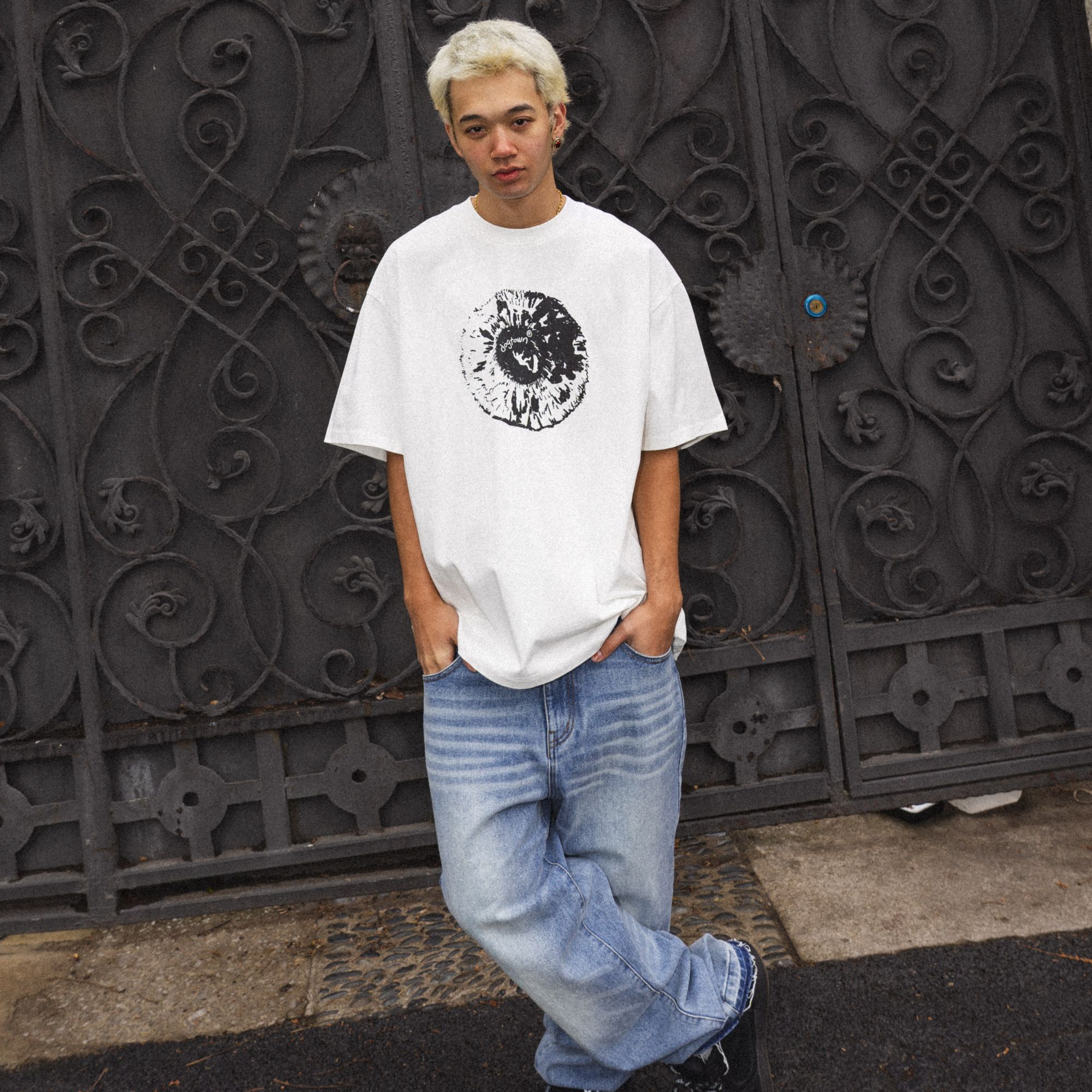 DOGTOWN 25SS创意眼球滑板背后LOGO百搭短袖T恤短袖TEE