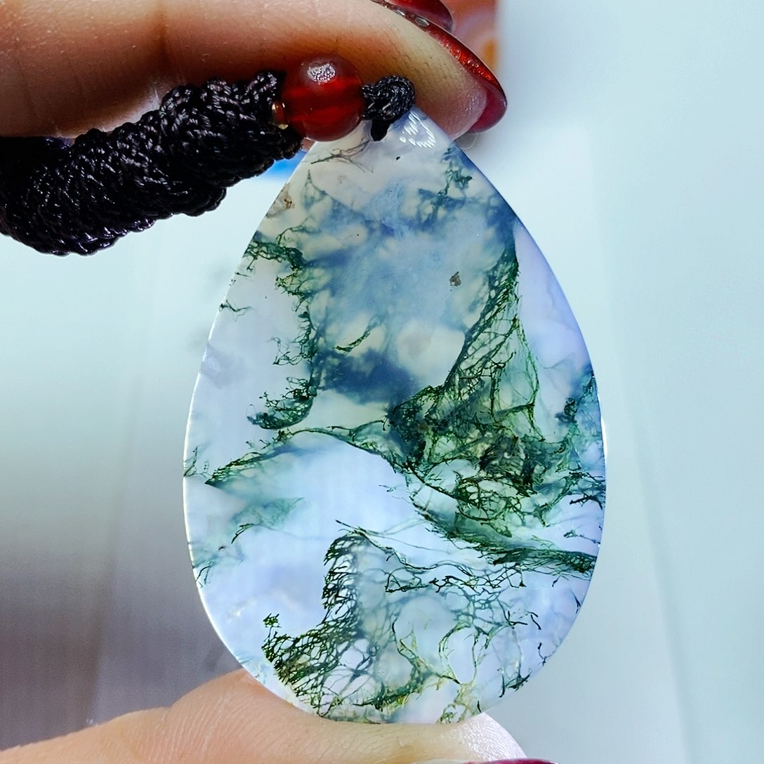 玛瑙/玉髓颈饰未镶嵌厚***仁