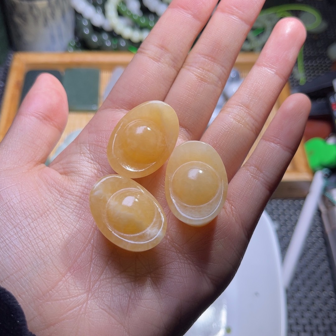 未镶嵌和田玉珠宝半成品林****柳