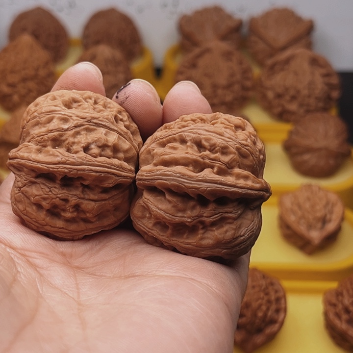 把件文玩核桃雄*