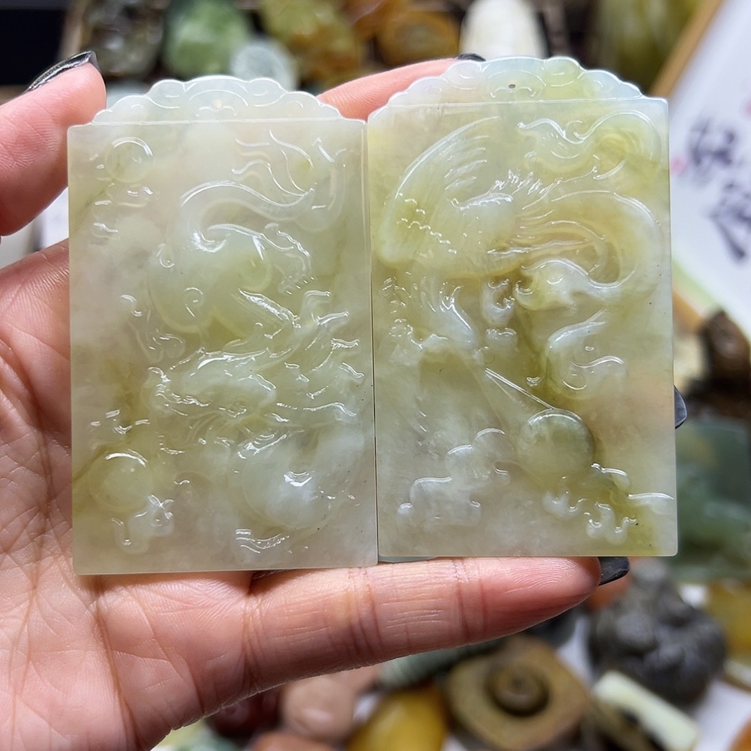 未镶嵌岫玉颈饰岫玉龙凤一对