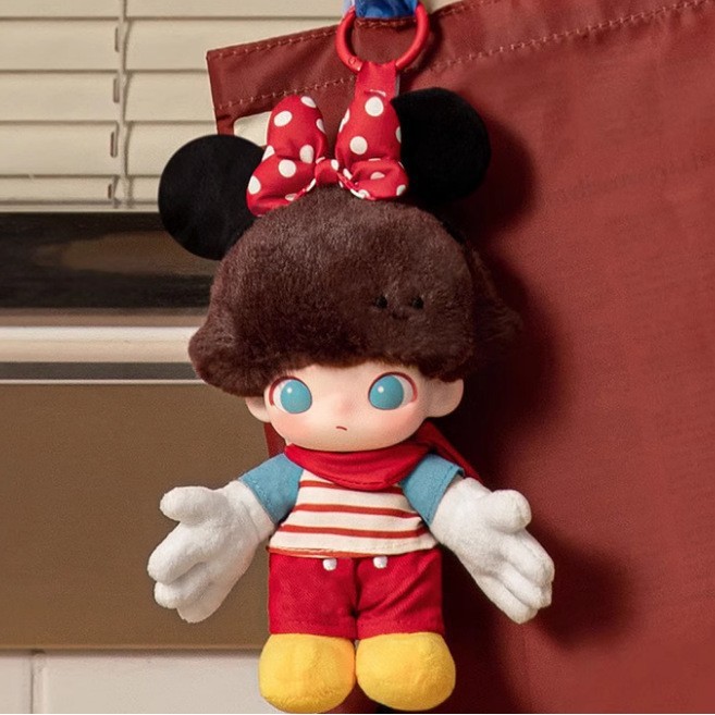 潮玩盲盒搪胶毛绒钥匙扣玩具