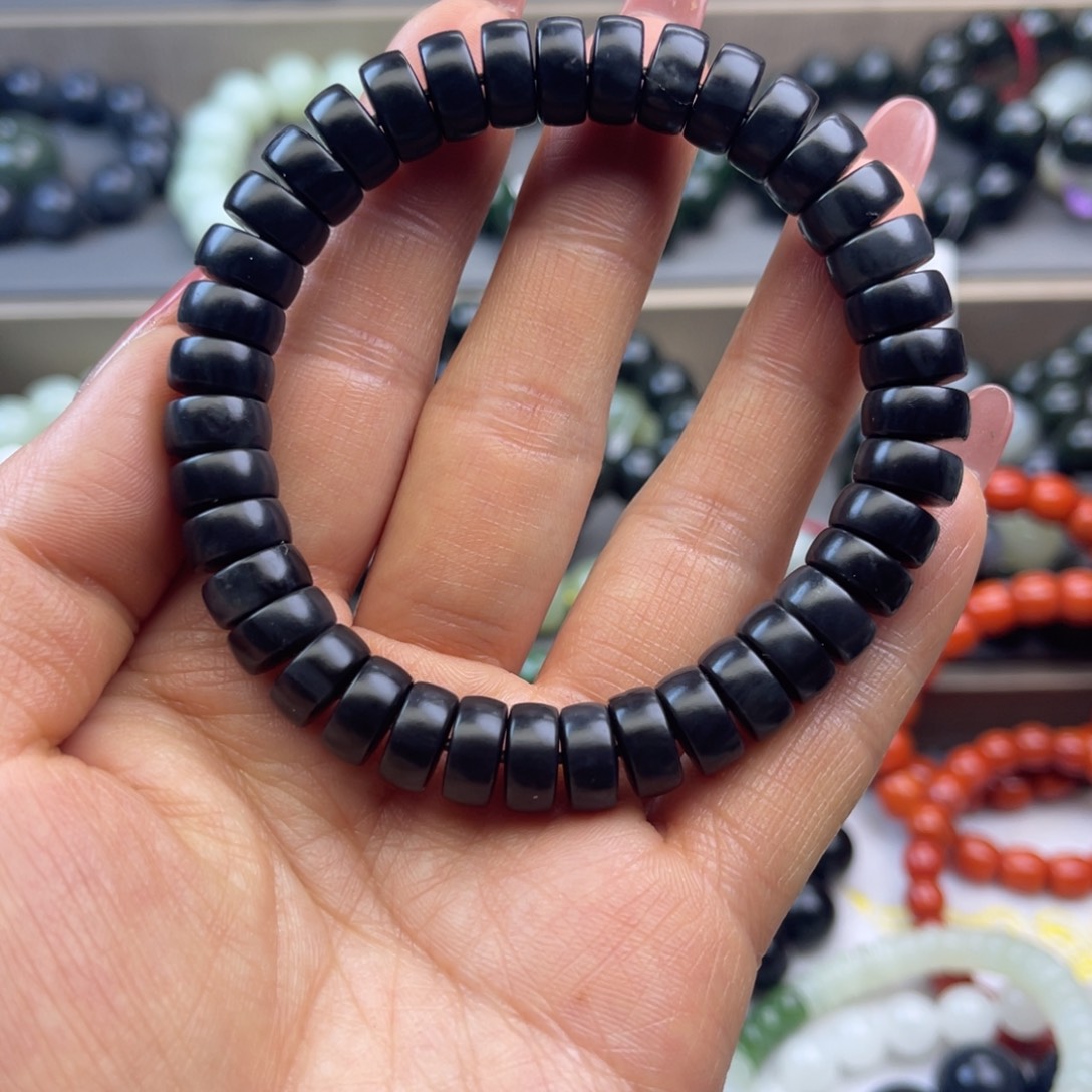 和田玉手链未镶嵌