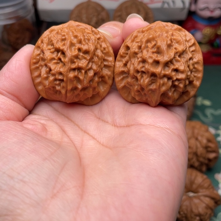 【闪购商品】把件文玩核桃39瓷娃娃