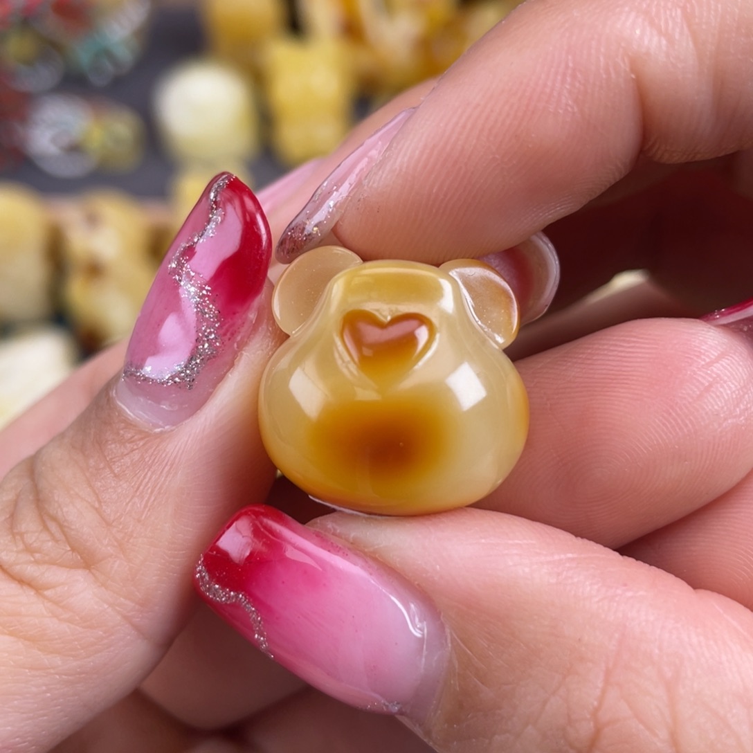 琥珀裸石未镶嵌蜜蜡