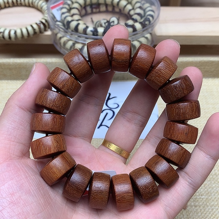 沉香沉香碎屑玉化红奇116