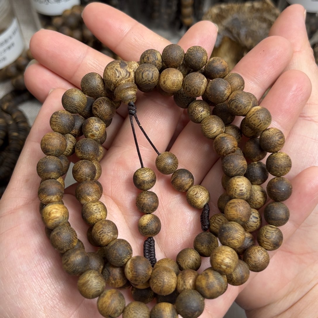 手串沉香木海南白棋九九沉0.9多圈34克
