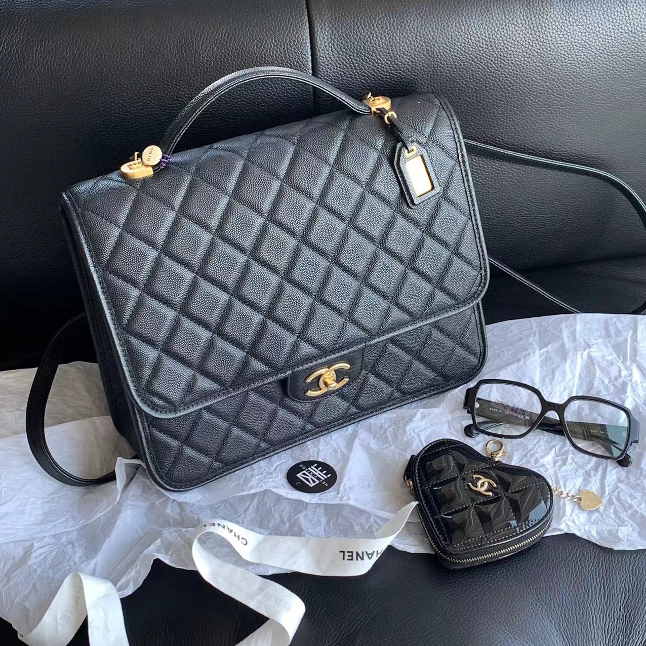 95新 Chanel/香奈儿  22k黑色荔枝皮双肩书包 30cm 14456285