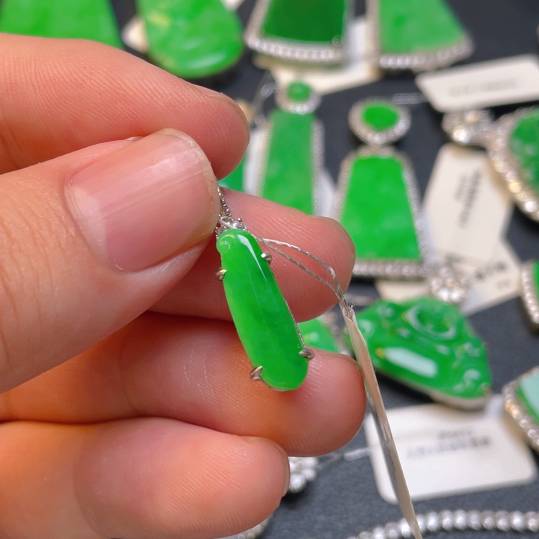 翡翠银S925镶嵌吊坠(不含链)