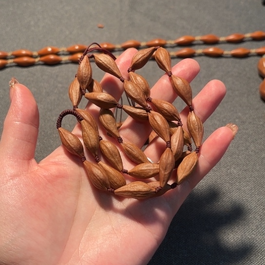 橄榄核手串/手链欧0.9小瓜子长串