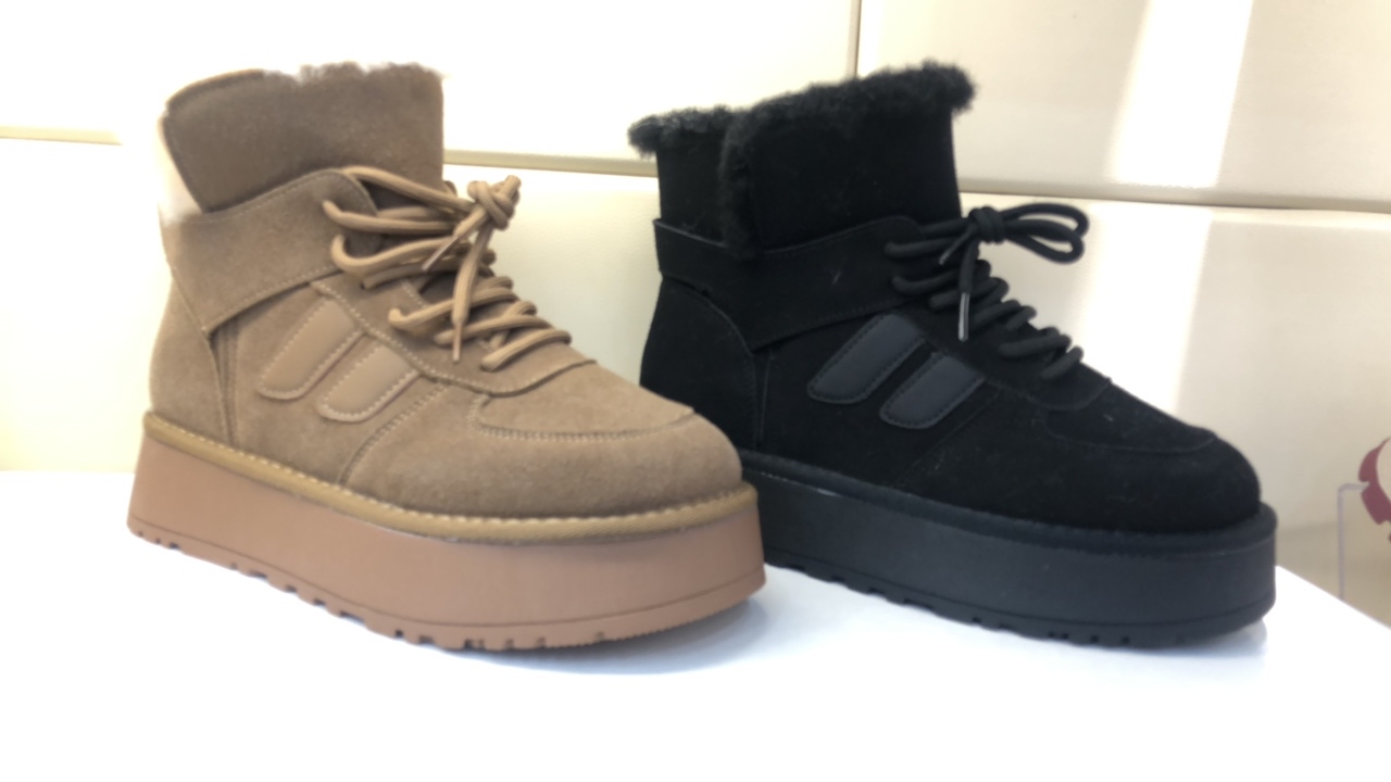 冬季厚底雪地靴增高保暖女靴