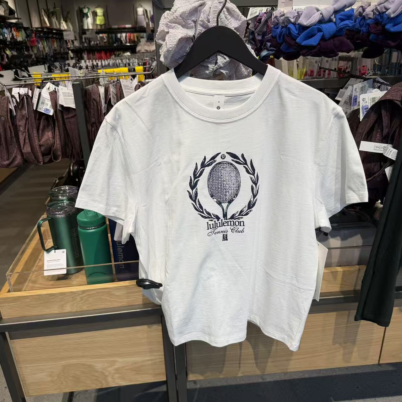 lululemon Relaxed-Fit Cotton T-Shirt Graphic 女士短袖T恤