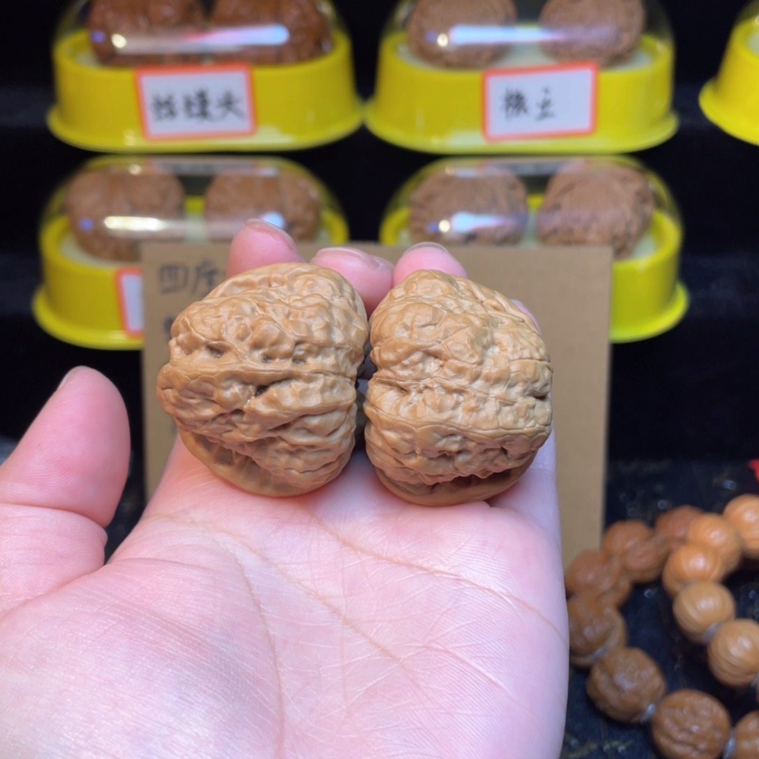 文玩核桃把件蛤蟆头38尺