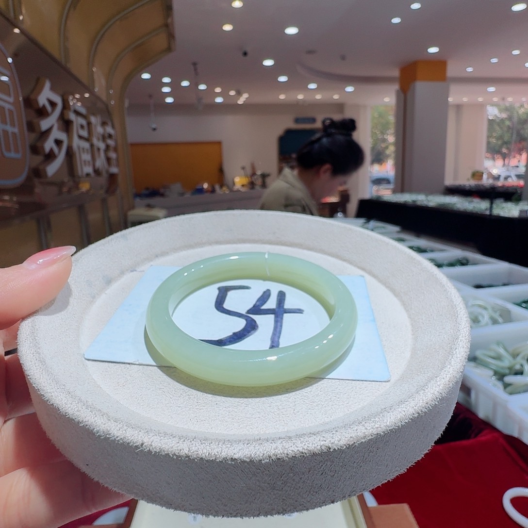 和田玉未镶嵌手镯342