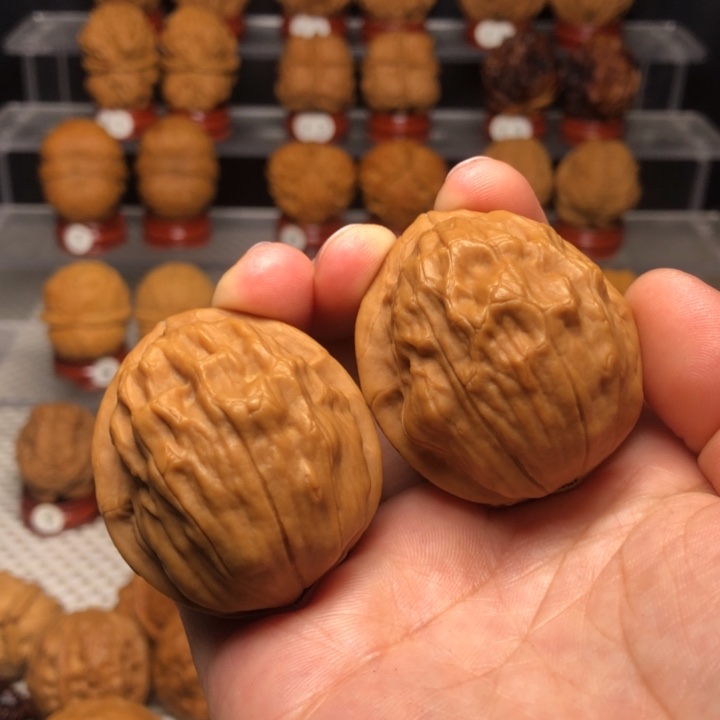 M***生文玩核桃把件108云纹桃心